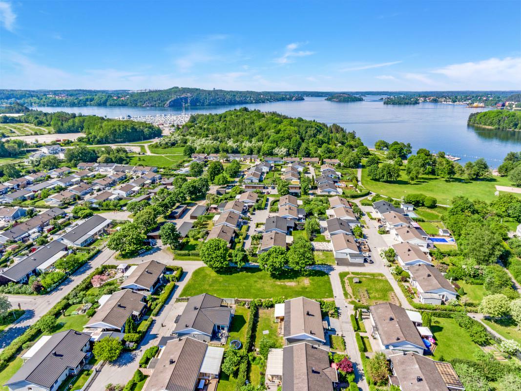 om stenl ggaren i botkyrka