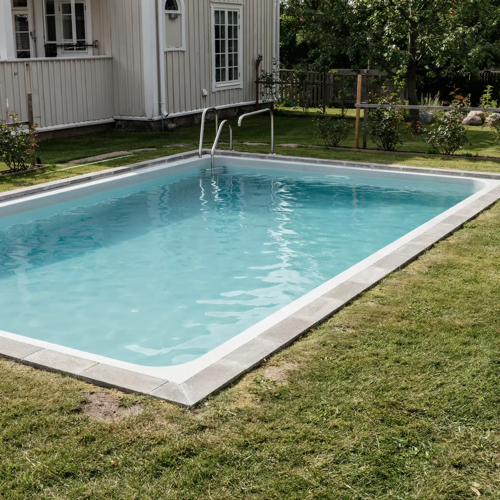 bygga pool botkyrka stockholm